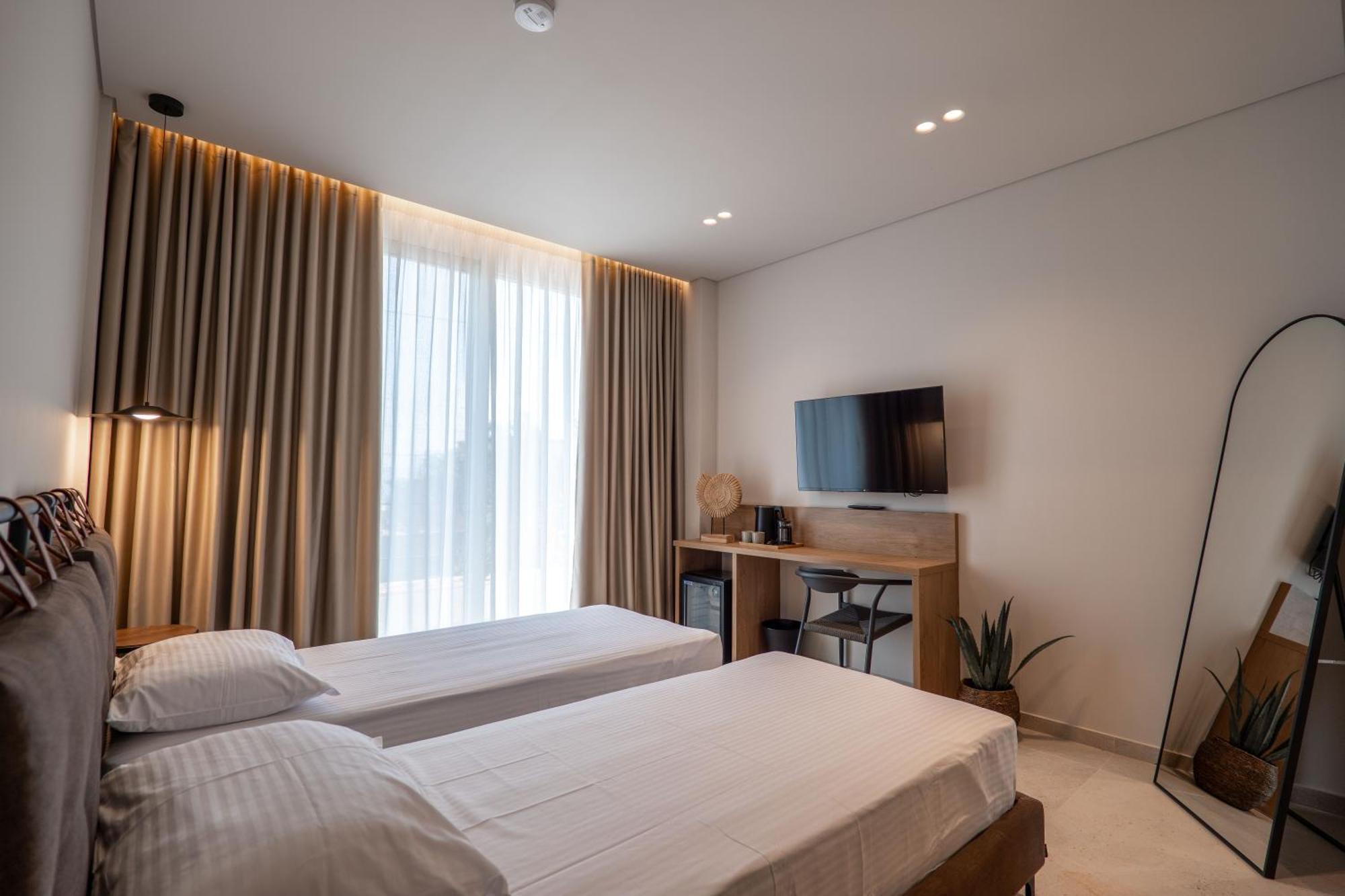 Kamara Rooms ซารานเดอ ภายนอก รูปภาพ
