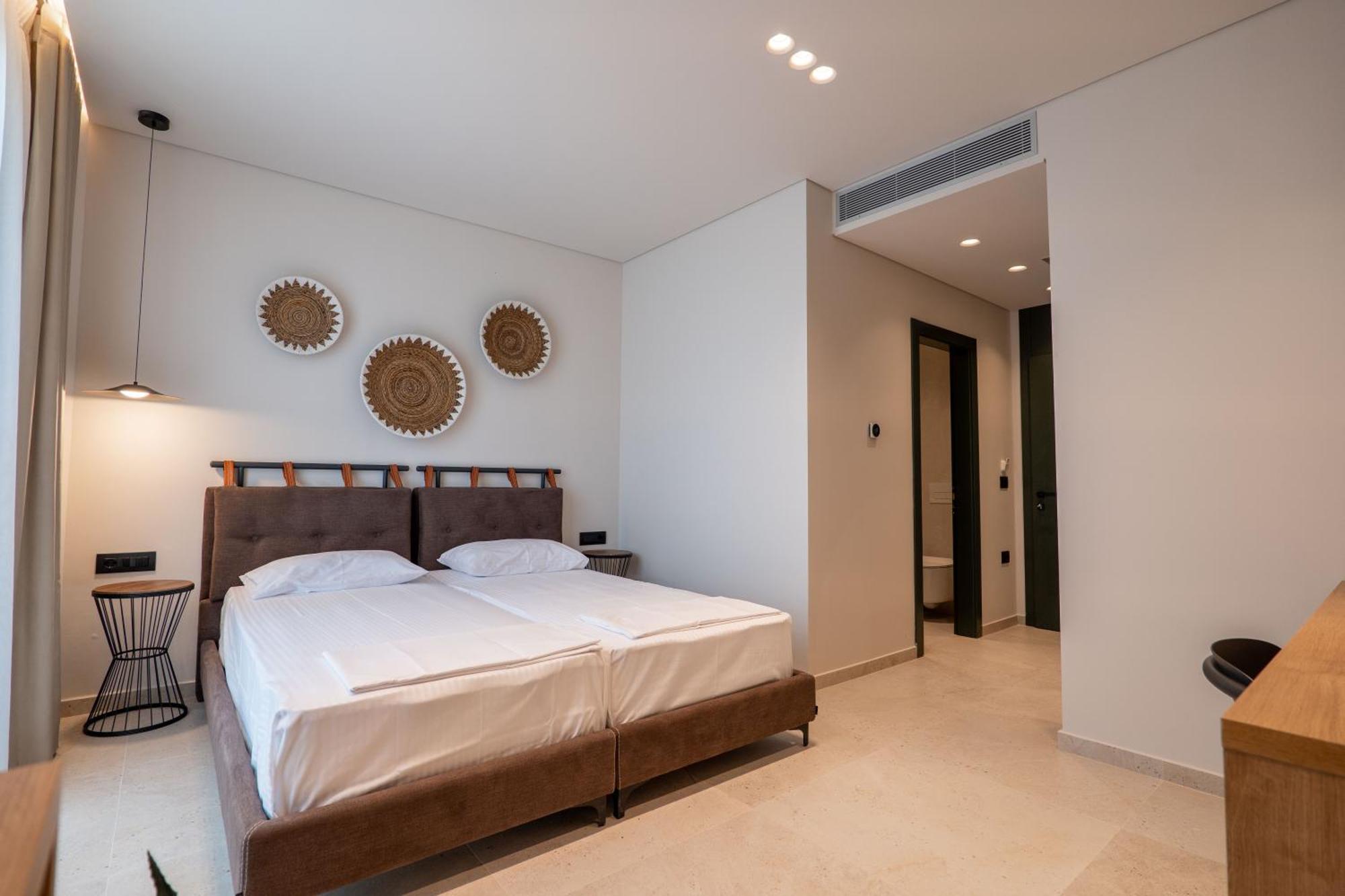 Kamara Rooms ซารานเดอ ภายนอก รูปภาพ