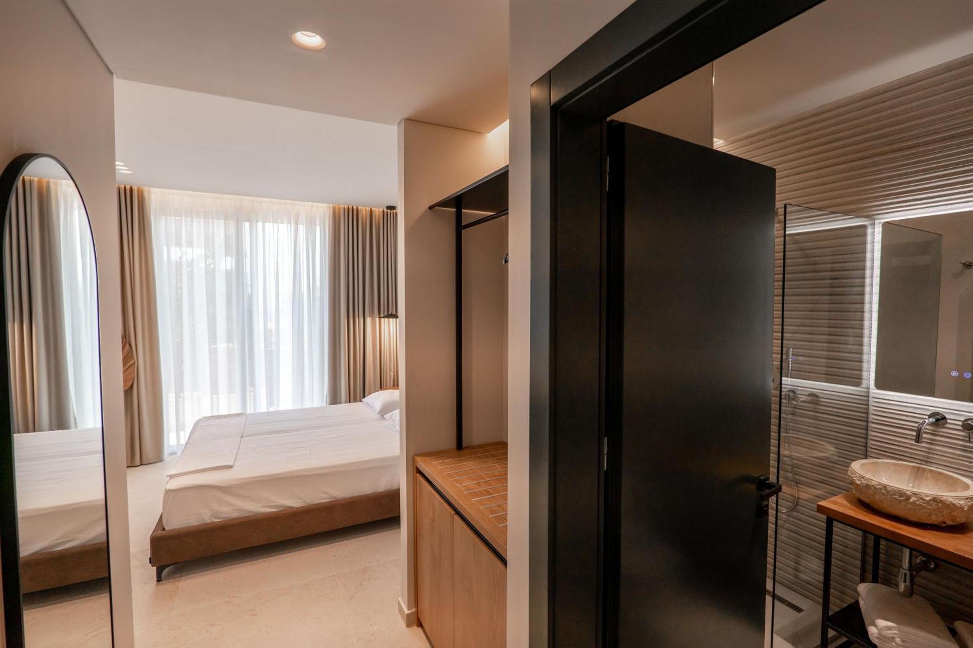 Kamara Rooms ซารานเดอ ภายนอก รูปภาพ